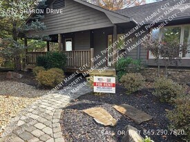 619 Sharon Dr in Pigeon Forge, TN - Building Photo