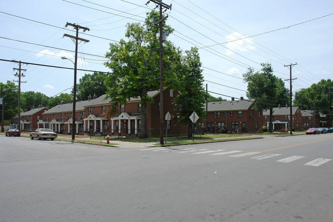 Napier Place in Nashville, TN - Foto de edificio