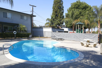 The Met Apartments in Riverside, CA - Building Photo - Other