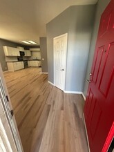 1375 Cottage Grove Ave in Tulare, CA - Building Photo - Building Photo