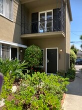 6514 W Olympic Blvd, Unit 6514.5 in Los Angeles, CA - Foto de edificio - Building Photo