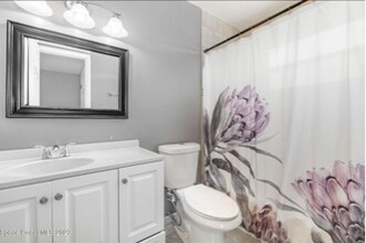 942 Chace Ln NE in Palm Bay, FL - Building Photo - Building Photo