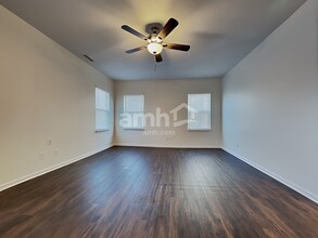 5880 Aldridge Dr in Whitestown, IN - Building Photo - Building Photo