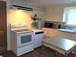 1784 Lake Rd, Unit 1 in Webster, NY - Foto de edificio - Building Photo