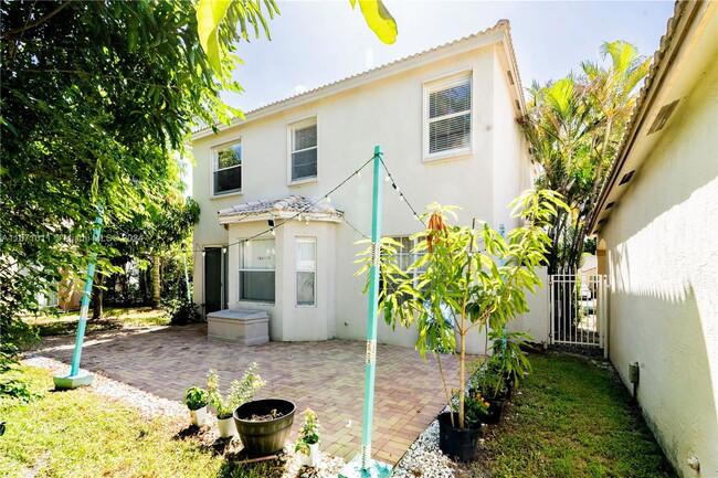 5814 Eagle Cay Ln in Coconut Creek, FL - Building Photo - Building Photo