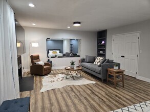 319 Silverberry Ct in Cary, NC - Building Photo - Building Photo