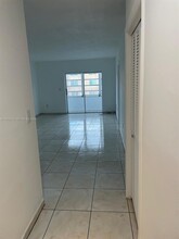 140 Royal Palm Rd in Hialeah Gardens, FL - Building Photo - Building Photo