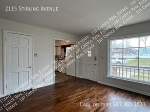 2115 Stirling Ave in Lansing, MI - Building Photo - Building Photo