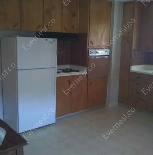 1113 Alford St photo'