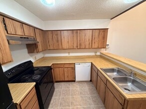 11983 Bob White Dr in Houston, TX - Building Photo - Building Photo