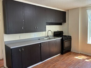 560 600 E in Salt Lake City, UT - Foto de edificio - Building Photo
