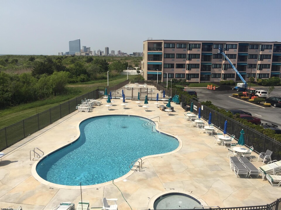 4500 W Brigantine Ave in Brigantine, NJ - Building Photo