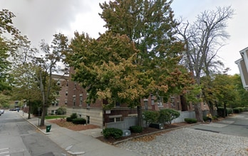 20 Alton Pl in Brookline, MA - Building Photo - Building Photo