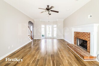 1513 Oak Park Dr in Helena, AL - Building Photo - Building Photo