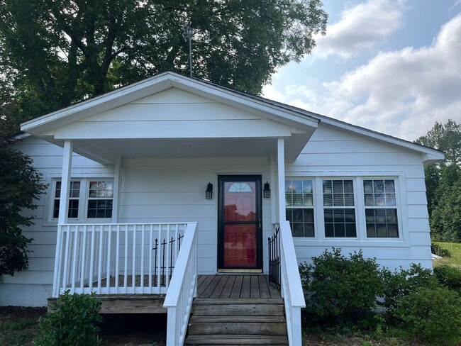 23861 Marston Rd in Laurel Hill, NC - Building Photo - Building Photo