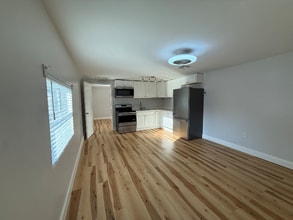 5049 Old Cheney Hwy in Orlando, FL - Foto de edificio - Building Photo