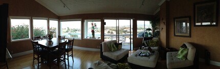 105 Avenida del Reposo, Unit OCEANVIEW SC Condo in San Clemente, CA - Building Photo - Building Photo