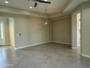 899 Attitude Ave in Daytona Beach, FL - Building Photo - Building Photo