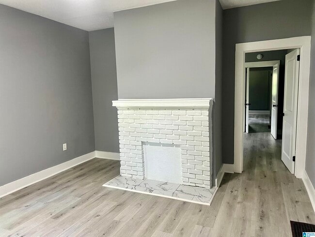 6515 3rd Ct S in Birmingham, AL - Foto de edificio - Building Photo