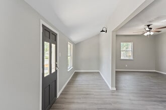 203 Paul St in Opp, AL - Building Photo - Building Photo