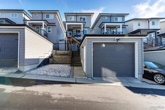 13683-1232A 232a St in Maple Ridge, BC - Building Photo - Building Photo