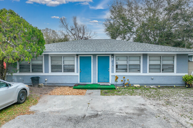 1738 Overbrook Ave in Clearwater, FL - Building Photo - Building Photo
