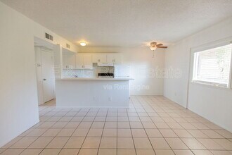 1722 E Ocotillo Rd in Phoenix, AZ - Building Photo - Building Photo