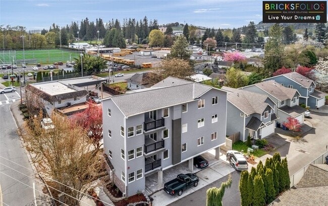property at 16118 179th Ave SE