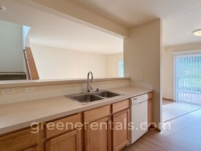 721 Desoto St SW in Tumwater, WA - Building Photo - Building Photo