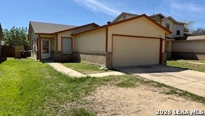 10026 Sungate Park in San Antonio, TX - Building Photo