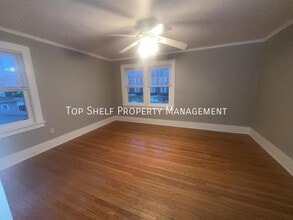 1063 42nd St in Des Moines, IA - Building Photo - Building Photo