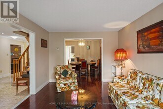 4551 Guildwood Way in Mississauga, ON - Building Photo - Building Photo