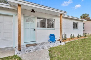 798 26th Ave E in New Smyrna Beach, FL - Building Photo