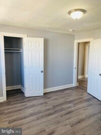 1736 S Ruby St photo'