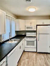 306 S Fitzhugh St in Rochester, NY - Building Photo - Building Photo