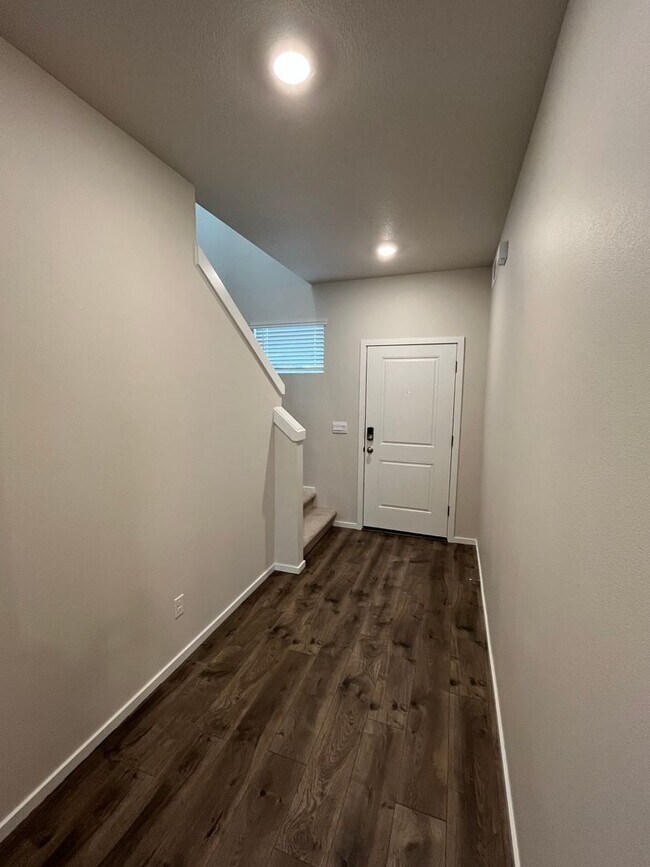 61179 SE Splendor Ln in Bend, OR - Building Photo - Building Photo