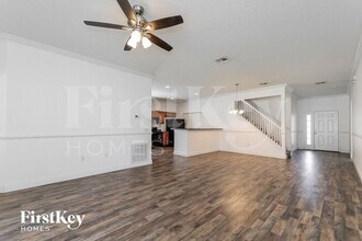 209 Magical Way in Kissimmee, FL - Building Photo - Building Photo