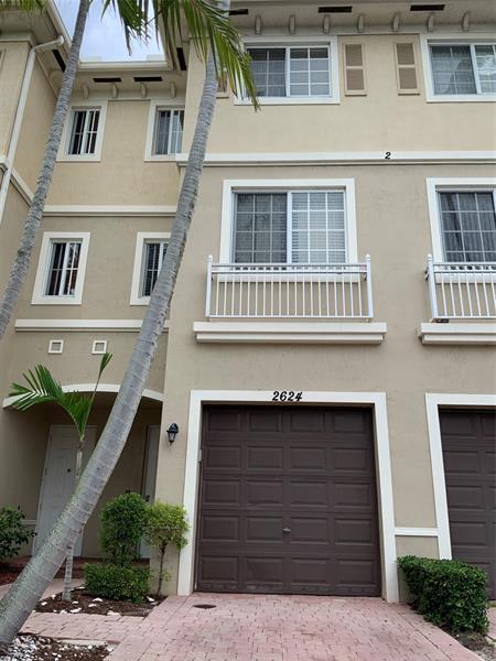 2624 SW 81st Terrace in Miramar, FL - Building Photo - Building Photo