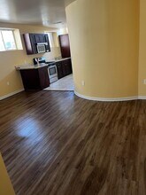 14537 Archwood St in Los Angeles, CA - Building Photo - Building Photo