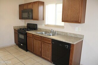 2416 Escape Point St in El Paso, TX - Building Photo - Building Photo