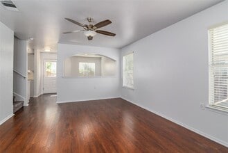 608 Colonial Park Blvd in Austin, TX - Building Photo - Building Photo