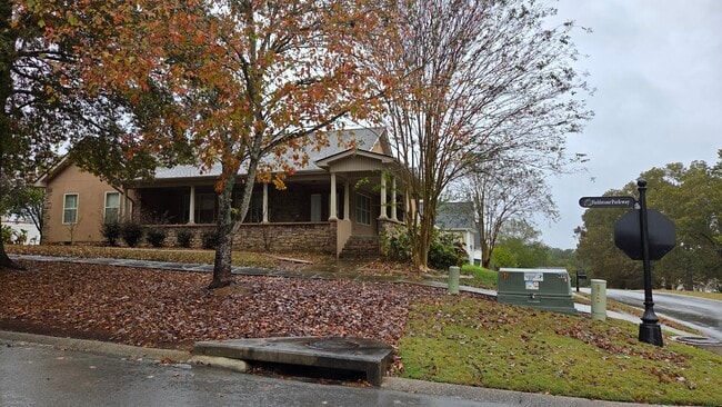 324 Avenue of the Oaks in Rock Spring, GA - Building Photo - Building Photo