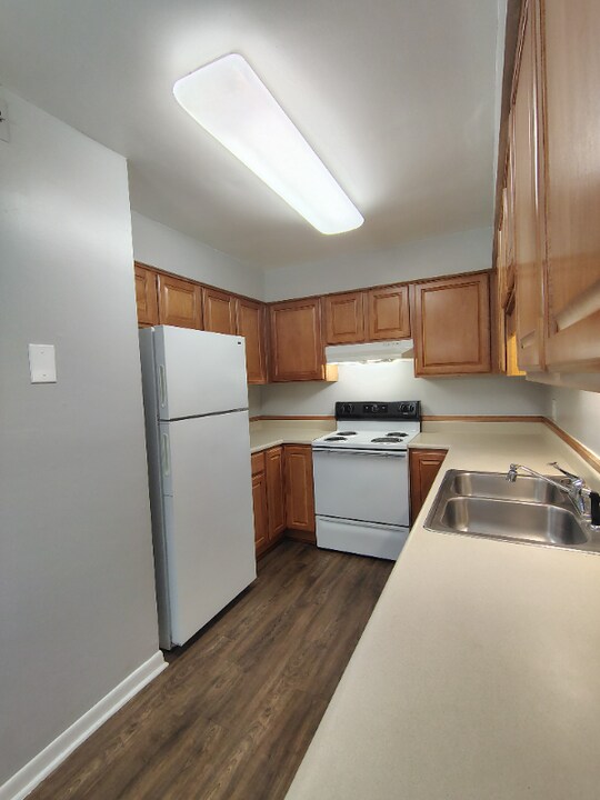 600 Reusens Rd in Lynchburg, VA - Foto de edificio