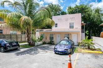 1935 SW 2nd St in Miami, FL - Building Photo - Building Photo