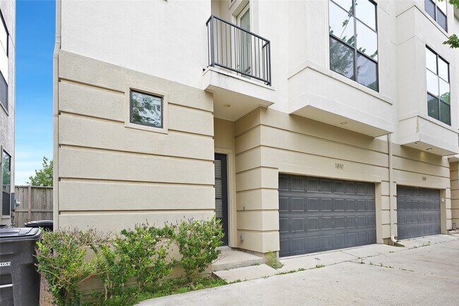 1810 Thompson St in Houston, TX - Building Photo - Building Photo