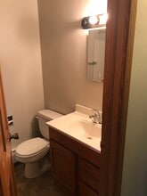 1035 N Bristol St, Unit #4 in Sun Prairie, WI - Building Photo - Building Photo