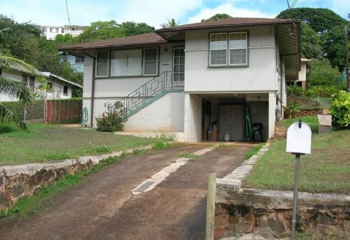 99-652 Kaulainahee Pl in Aiea, HI - Building Photo