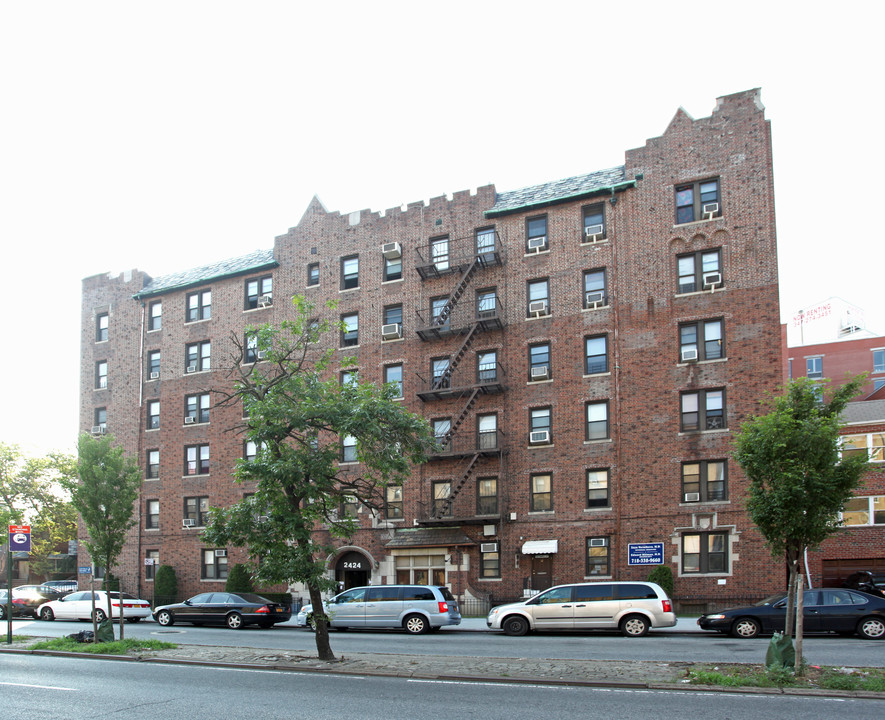 2424 Kings Hwy in Brooklyn, NY - Foto de edificio