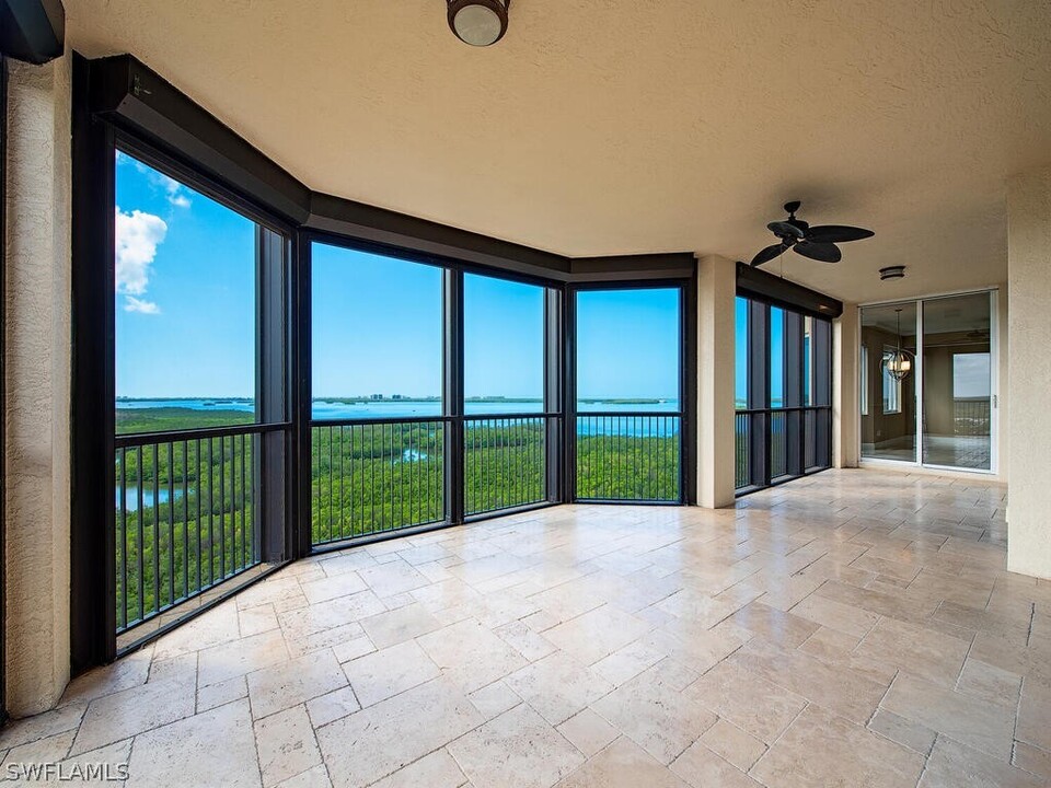 4875 Pelican Colony Blvd in Bonita Springs, FL - Building Photo