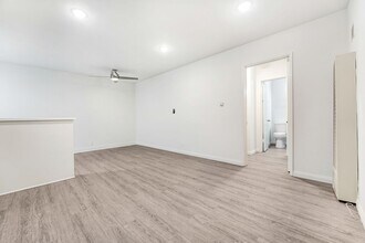 1231 12th St, Unit D in Santa Monica, CA - Building Photo - Building Photo